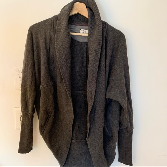 GREY Aritzia Wilfred sweater - Picture 2 of 6